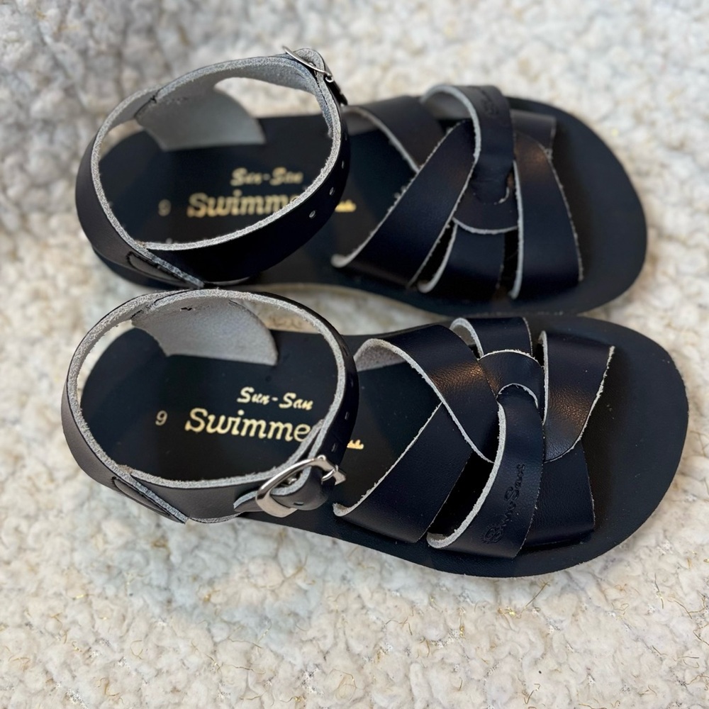 Sun-San Swimmer Navy Sandals